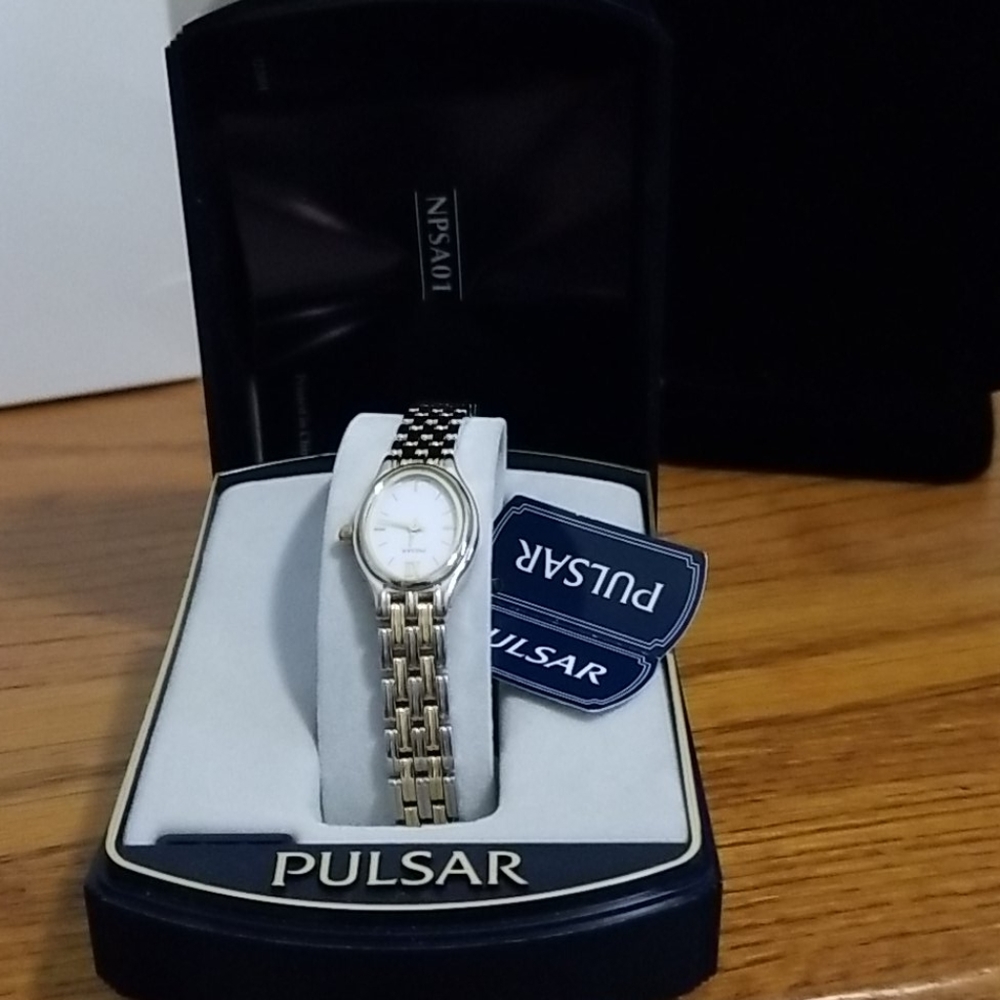 Pulsar watch